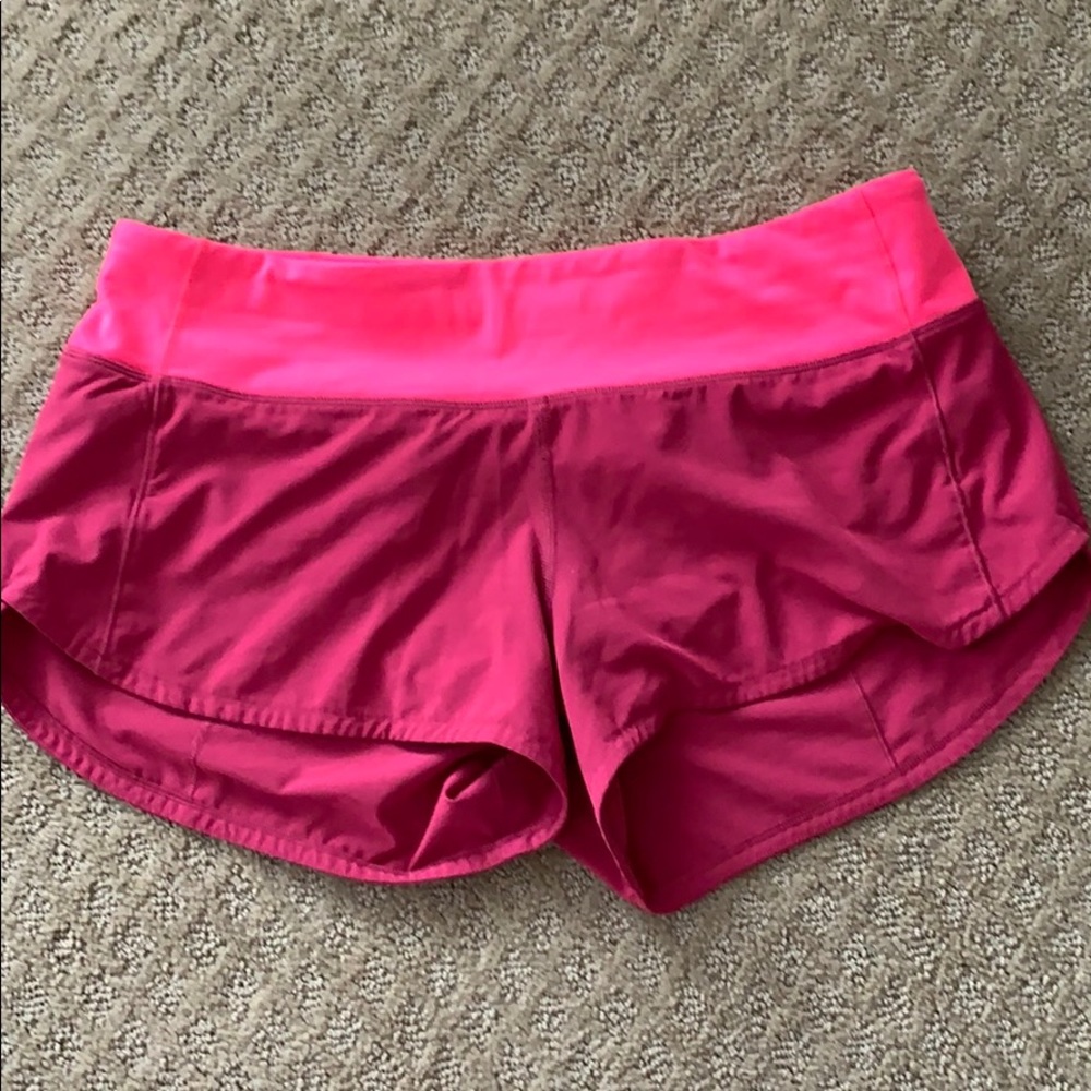 lululemon pink shorts